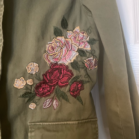 American Rag Olive Green Utility Jacket with Rose Embroidery - Picture 4 of 5